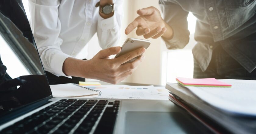 How Small Businesses Can Successfully Navigate a Digital Transformation